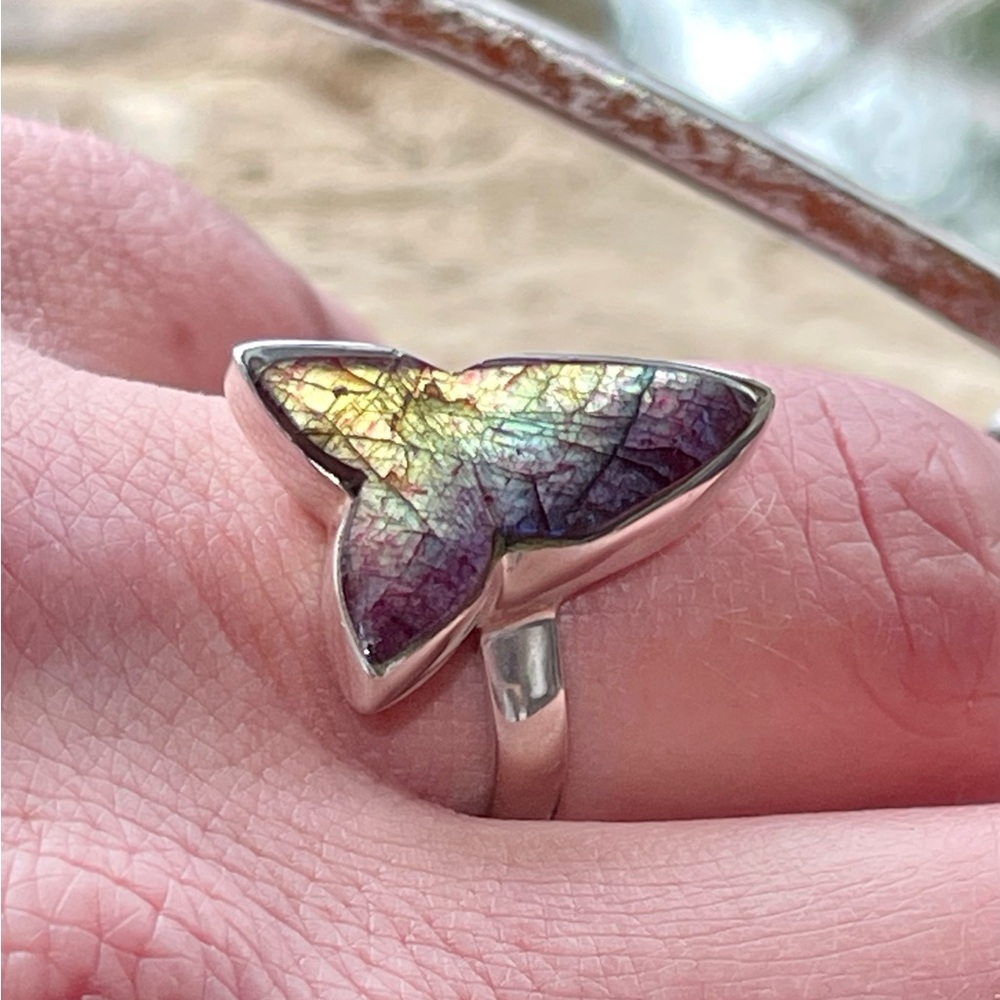 Arrowhead Red Flash Labradorite Gemstone Ring | S… - image 8
